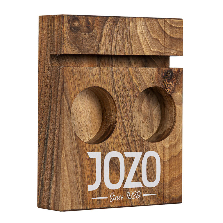 BLOC Solid - Menukaarthouder Notenhout - Jozo Logo